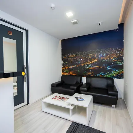 Modern And Design Quadruplex Near Cathedral