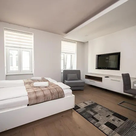 Apartman Modern And Design Quadruplex Near Cathedral Szarajevó